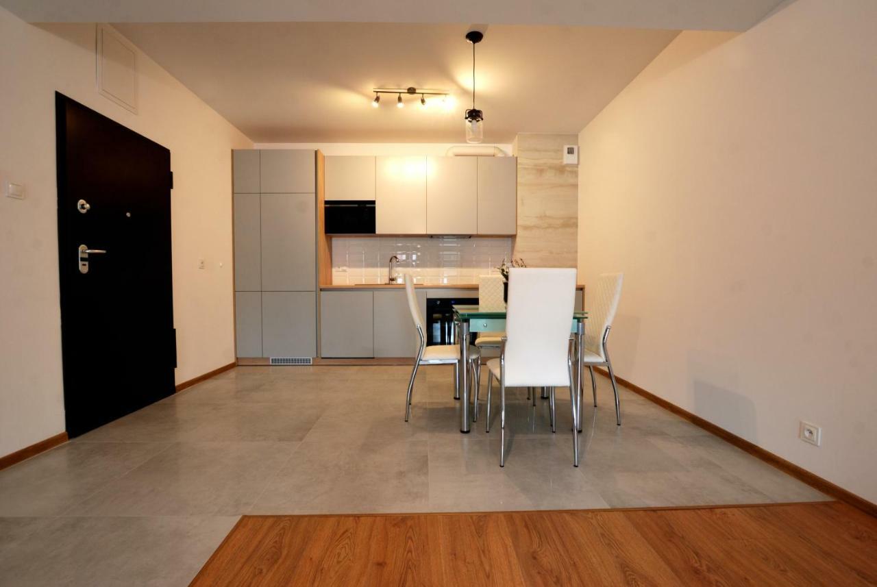 Apartamenty Pod Wieza Przemysl Ngoại thất bức ảnh