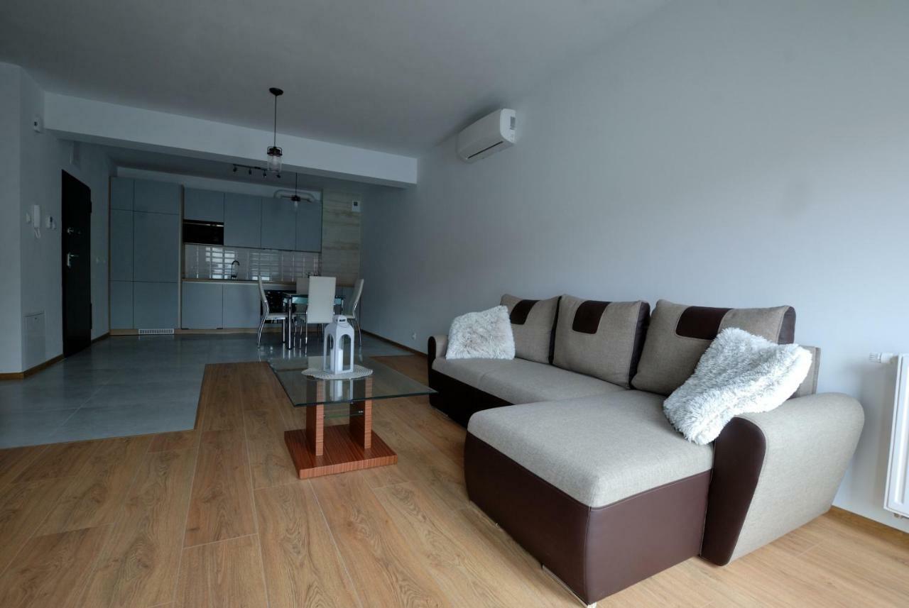 Apartamenty Pod Wieza Przemysl Ngoại thất bức ảnh
