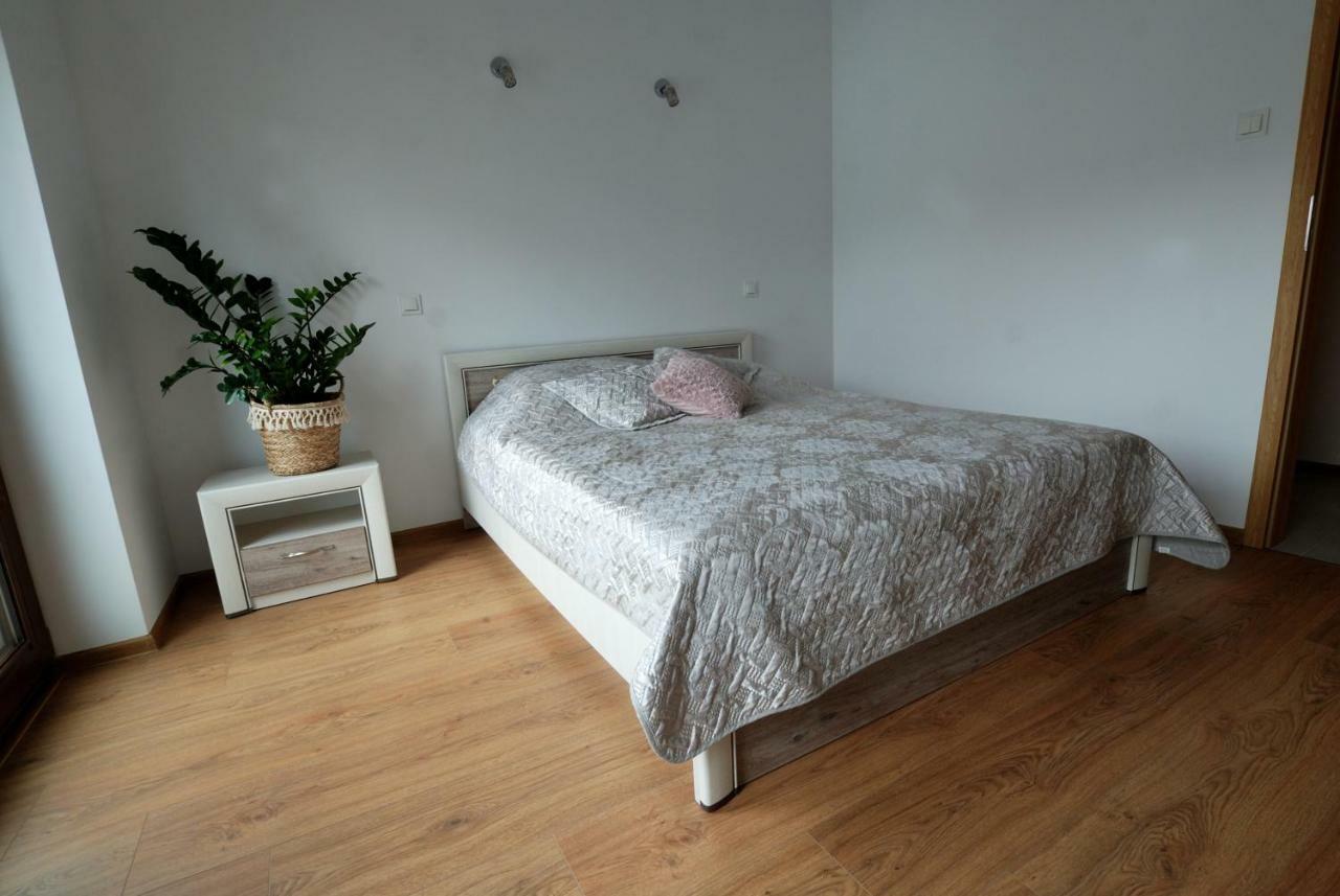 Apartamenty Pod Wieza Przemysl Ngoại thất bức ảnh